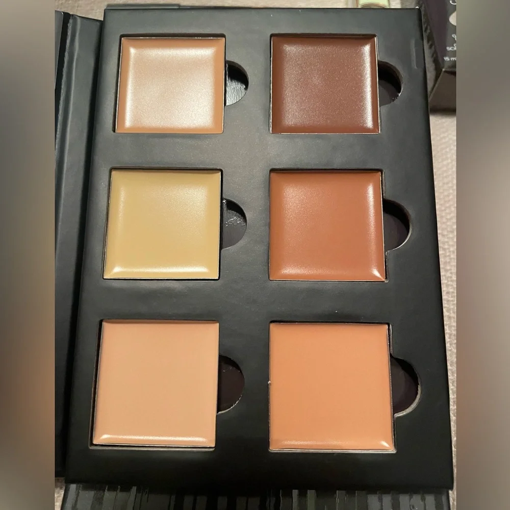 New makeup bundle - Picture 2 of 5